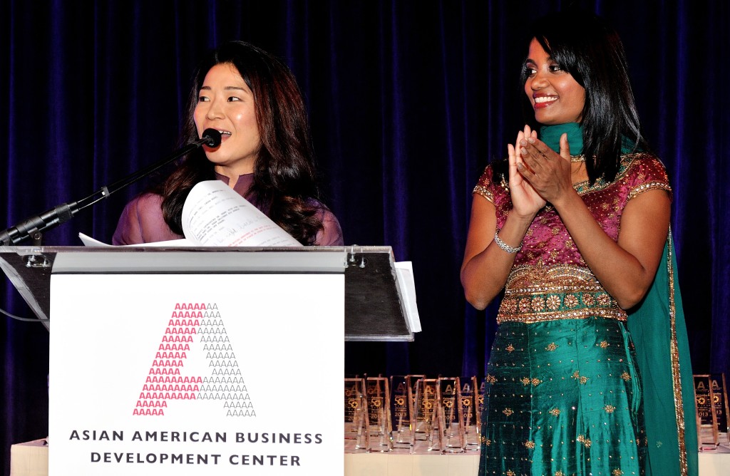 第12届“亚裔50杰出企业家”颁奖典礼在纽约举行